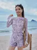 Nuevo Traje de Baño con Mangas Largas y Estampado Morado para Protección Solar para Mujer, Adelgazante y Cubre Vientre, Cubre Traje de Baño Bikini Conservador para Vacaciones en Aguas Termales