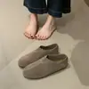 Estação Europeia Calçados Femininos 2026 Novo Estilo Couro Macio Camurça Bico Redondo Baixo Salto Baixo Couro Fosco Sapatos de Vovó