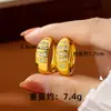 Brincos de Zircônia com Design Simples e Superfície Larga para Mulheres Brincos de Ouro com Areia Vietnamita Estilo de Luxo Leve Tendência Joias Transfronteiriças Duradouras