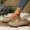 Sapatos Casuais de Couro Slip-on Cruzados Europeus e Americanos Novos Mocassins Femininos Primavera Sapatos Femininos Sapatos da Estação Femininos Solado Macio Atacado Tamanho Grande