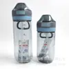 Vaso de plástico creativo y moderno con pajita, Botella de agua deportiva portátil de gran capacidad para uso al aire libre, Botella de agua para estudiantes de alto valor