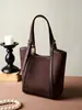 Bolsa Tote Feminina de Couro Genuíno, Nova Bolsa de Ombro Transversal em Couro Fosco, Versátil para o Dia a Dia, Bolsa Grande Simples Estilo Cesta