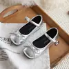 Zapatos de Cuero para Niñas 2026 Otoño Nuevo Estilo Poco Profundos Antideslizantes Zapatos de Princesa Versión Coreana Modernos Versátiles Zapatos Casuales para Niñas