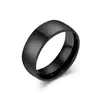 Venta al por mayor de fábrica en stock: Anillos lisos curvos de acero inoxidable, anillos lisos de lujo ligero de moda para parejas, accesorios de mano modernos