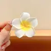 Pinza para el pelo de flor amarilla para sesiones de fotos, pasador estilo vacación de verano en la playa, accesorio para el pelo de pinza de cocodrilo para una atmósfera de foto