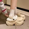 Zapatos de Agujeros de Tacón Alto Forrados de Felpa Invierno Pantuflas de Algodón Extraíbles y Lavables para Uso Exterior Antideslizantes Zapatos Mao Mao para Interiores y Exteriores con Algodón