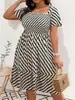 Comércio Exterior Transfronteiriço Europeu e Americano Tamanho Plus 2026 Verão Novo Elegante Gola Quadrada Estampado Curto Moda Vestido