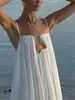 Site independente Amazon vestido feminino europeu e americano, cor sólida, sem alças, moda de férias, decote nas costas, com decoração metálica, feminino 8235
