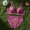 Conjunto de lencería de encaje con aros, diseñado para prevenir la flacidez, proporcionar modelado y ofrecer un ajuste cómodo y transpirable