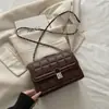 Bolsa de Luxo Texturizada Acolchoada de Nicho para Mulheres 2026 Nova Tendência Moda Corrente Versátil Estilo Ins Bolsa de Ombro Transversal