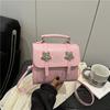 Bolsa de Trabalho Retrô Bolsa Pequena para Mulheres 2025 Novo Estilo Coreano Moda Versátil Bolsa Transversal Bolsa Quadrada Pequena Portátil de Alta Qualidade