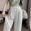 Foto Real de Moda Estilo Chino con Botones Tradicionales y Pantalones Anchos Fluidos, Verano 2026 Chino Casual Jacquard de Satén Pantalones Largos Adelgazantes