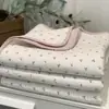 Directamente del fabricante: Funda de Cama de Algodón Puro Lavada a Alta Temperatura de Doble Cara Versión Ab Juego de Tres Piezas, Funda de Cama Individual Lavable a Máquina, Estilo para Todas las Estaciones