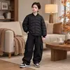 Ropa para niños, chaqueta de plumón para niños, nuevo estilo de invierno 2026, prenda superior ligera de plumón de pato blanco, ropa abrigadora para bebés y niños