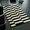 Tapete de Veludo Estilo Ins Transfronteiriço, Estilo Minimalista, Capacho Personalizado para Banheiro de Casa e Entrada da Sala de Estar, Tapete de Piso Resistente à Sujeira e Antiderrapante