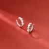 Brincos de prata 925 para mulheres com diamantes, tarraxas de coração de luxo leve, design de nicho, estilosos, simples, requintados, versáteis, não precisam ser removidos