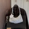 Bolsas de Mujer Elegantes Nuevas al por Mayor, Bolsas de Nube Plisadas Simples y Suaves, Nuevos Modelos 2025, Bolsos de Hombro y Cruzados de Nicho