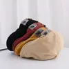 Boné Vintage para Mulheres, Estilo Fino de Outono, Boina Reversível Versátil com Aba Larga e Bordado 3D