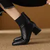 Botas de cuero de punto patchwork elegantes de tacón medio, diseño ajustado, nueva colección otoño/invierno 2026, tacón grueso retro, cremallera trasera, botas de moda para mujer