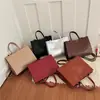 Bolso de mujer de alta calidad y gran capacidad, nuevo bolso tote de moda 2026, bolso de hombro retro de otoño, adecuado para ir al trabajo