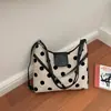 Mochila de Ombro Único Transversal Bolsa de Mão Casual Multifuncional com Pingente Estilo Coreano Moda Bolinhas Grande Capacidade para Comutação Estudante Mulheres