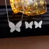 Conjunto de Colar e Brincos Borboleta Totalmente Cravejado de Diamantes Levemente Luxuoso para Mulheres Corrente para Clavícula Fashion de Alto Padrão Conjunto para Vestido de Noiva Joias do Oriente Médio