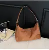 Bolso Retro de Ante para Mujer 2026 Nuevo Estilo Simple y Versátil Bolso de Hombro o Axila de Lujo Ligero Bolso Cruzado de Moda para Viajar