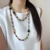 Colar redondo multicamadas com contas de cristal vintage, estilo boêmio, versátil, leve e luxuoso, uma corrente de clavícula única para mulheres