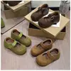 Zapatos casuales de ballet en piel suave, versión 2026, combinados con una falda, zapatos Mary Jane de cobertura total, nuevos zapatos de plataforma gruesa para mujer, que aumentan la altura