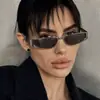 Óculos de Sol Cat-Eye com Armação Estreita para Mulheres Europeus e Americanos Y2K Metal Estilosos Sexy Óculos para Homens Tendência Retrô Hip-Hop