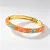 Nuevo Brazalete de Broche de Esmalte de Trébol de Cuatro Hojas Color Block de Nicho Correa Delgada Estilo Chino Multicolor Macarrón Esmalte de Goteo Venta al por Mayor de Fábrica