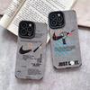 Modelo Nuevo de Marca Popular Adecuado para Funda de Teléfono iPhone 17 Pro Max con Gancho Pequeño, Anticaídas, Cobertura Total para Apple 16 Pro, 15, 14