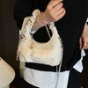 Bolsa de Mão Plissada tipo Dumpling para Mulheres 2026 Novo Estilo de Verão Bolsa de Ombro Versátil Estilosa com Corrente Bolsa Transversal para o Dia a Dia