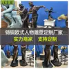 Escultura de Personaje de Kung Fu Estilo Europeo de Cobre Fundido, Gran Adorno para Calle Comercial, Pequeña Escultura de Cobre de Cultura Popular Occidental para Exteriores