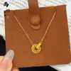 Tienda de Oro Mismo Estilo Collar Mariposa Corazón Hielo Triturado Chapado en Oro para Mujer, Alta Retención de Color, Brújula de los Ocho Tesoros, Collar de Monedas de los Cinco Emperadores Venta al por Mayor