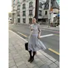 Ahora la Nueva Colección Primavera/Verano 2026 Presenta una Falda Transparente en el Mismo Estilo que la Diseñada por la Diseñadora Coreana Amo*Ento Lee Jin-Hwa