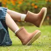 Botas de Borracha Impermeáveis Antiderrapantes de Cano Médio Estilo Coreano Simples para Mulheres Cozinha Acampamento Amarelo Botas de Chuva Modernas