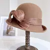 Chapéu Bucket de Seda e Linho Estilo Hepburn com Aba Floral para Mulheres, Chapéu de Feltro de Lã Australiana Outono e Inverno, Fedora Retrô Tendência para Socialites