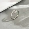 Anillos para Mujer de Estilo Europeo y Americano, Venta Caliente Transfronteriza, Anillos de Pareja con Diseño Geométrico Abierto Ajustable de Letras, Anillos Versátiles para el Dedo Índice