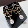Pendientes para Mujer de Perlas de Agua Dulce Aurora Color Blanco Chapados en Oro de 18K Diseño Simple Retro