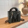 Bolso Cuadrado Pequeño Estampado Retro Europeo y Americano de Comercio Exterior para Mujer Modelo Nuevo 2026 Bolso de Hombro Cruzado Versátil de Alta Gama