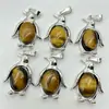 Venta Caliente Transfronteriza Cristal Natural Ágata Piedra Semipreciosa Aleación Pingüino Incrustado Gema Colgante Collar Accesorios Ecológicos