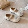 Sandálias Lisas para Meninas Sapatos de Princesa 2026 Outono Novo Estilo Velcros de Fogos de Artifício Transfronteiriços Confortáveis Antiderrapantes Sapatos Individuais Infantis