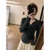 Top de tricô com gola polo para mulheres, novo estilo outono 2026, suéter com gola de lapela, blusa básica justa para outono e inverno com gola V