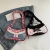 Bolso de Color Contrastante para Mujer 2025 Nuevo Bolso de Cuadros Bolso de Hombro Único Bolso de Axila Popular Bolso Cuadrado Pequeño para Viajar Empezando desde Una Pieza