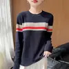 Suéter de punto de algodón puro a rayas retro para mujer, cuello redondo, diseño a rayas de bloques de color, casual y adecuado para el trabajo, se puede usar como capa exterior o como capa base