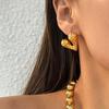 Pendientes Versátiles de Corazón Hueco Dazan Geométricos de Lava Chapados en Oro de 18K Pendientes de Botón Ootd de Corazón Melocotón con Relieve Pendientes Simétricos