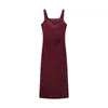 Atacado Outono 2026 Novo Estilo Europeu e Americano Vestido Feminino de Malha Slim-Fit Sem Mangas de Alça 1235
