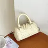 Bolso de Mano Acolchado Estilo Chanel con Diamantes para Mujer 2026 Modelo Nuevo Bolso Boston Versátil Simple para Hombro Cruzado