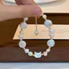 Pulsera de Perlas Gato Perezoso Estilo Francés, Suave y a la Moda, Alto Valor Estético, Versátil, Pulsera de Joyería Moderna y Elegante